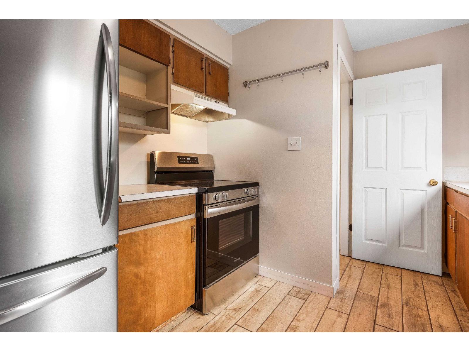 31949 Silverdale Avenue, Mission, British Columbia  V2V 2L2 - Photo 12 - R3086437