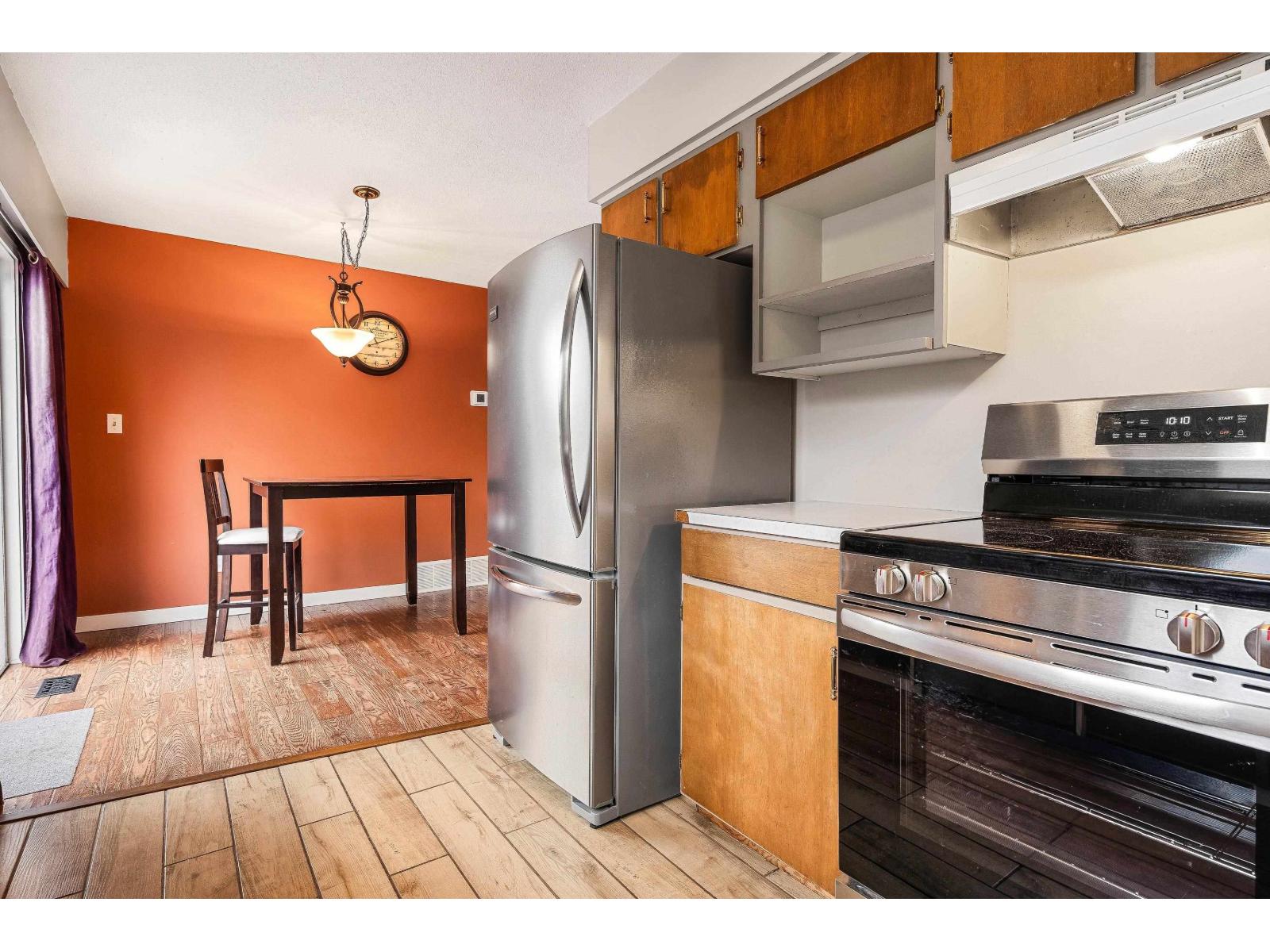 31949 Silverdale Avenue, Mission, British Columbia  V2V 2L2 - Photo 14 - R3086437