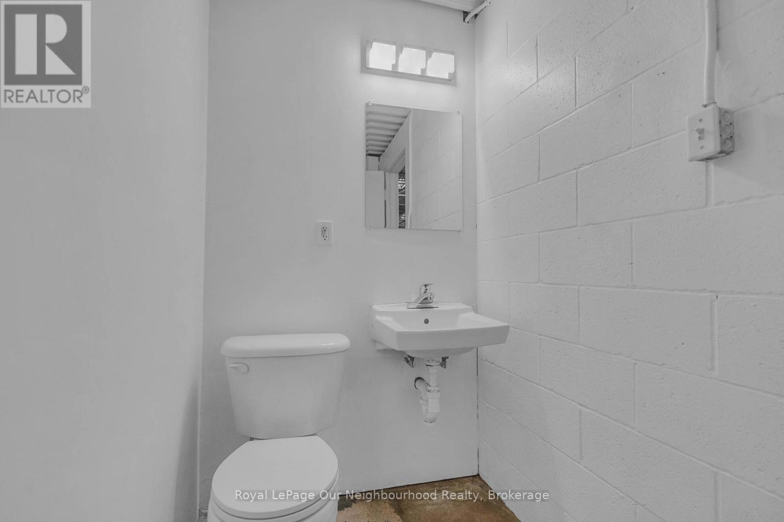 132 - 100 Sunrise Avenue, Toronto, Ontario  M4A 1B3 - Photo 16 - C12728428