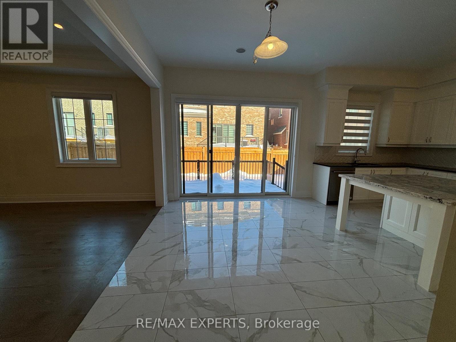 13 Ballantyne Boulevard, Vaughan (Vellore Village), Ontario  L4L 1A6 - Photo 15 - N12740176