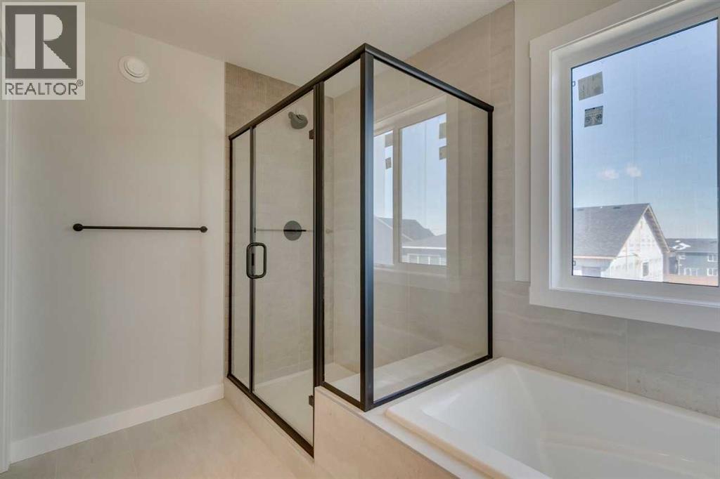 92 Amblefield Grove Nw, Calgary, Alberta  T3P 2L4 - Photo 8 - A2278305