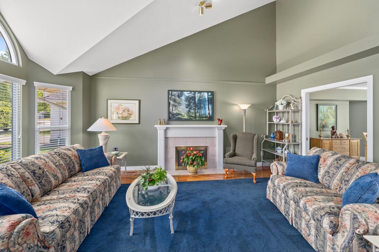 4863 209 Street, Langley, British Columbia  V3A 8V4 - Photo 4 - R3086775