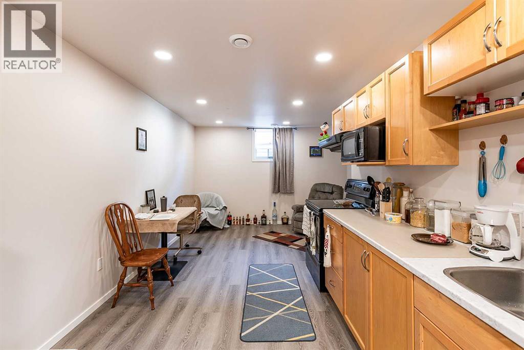 241 11 Street Sw, Medicine Hat, Alberta  T1A 4S5 - Photo 44 - A2264173