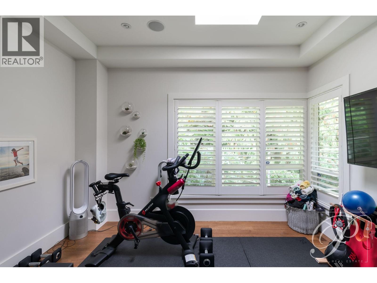 2336 Folkestone Way, West Vancouver, British Columbia  V7S 3C8 - Photo 18 - R3069812