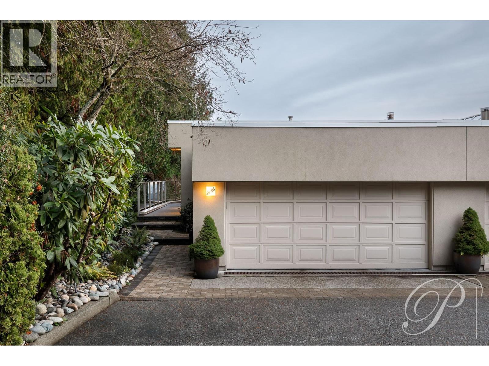 2336 Folkestone Way, West Vancouver, British Columbia  V7S 3C8 - Photo 4 - R3069812