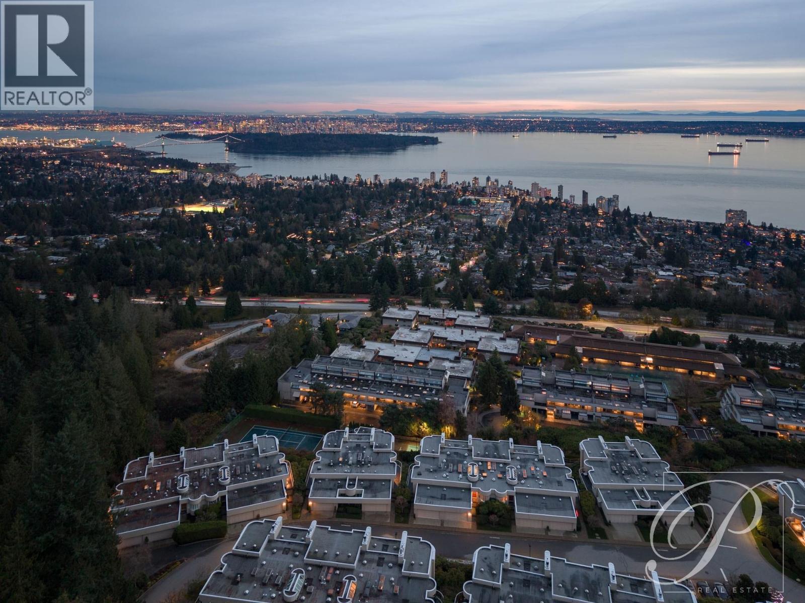 2336 Folkestone Way, West Vancouver, British Columbia  V7S 3C8 - Photo 35 - R3069812