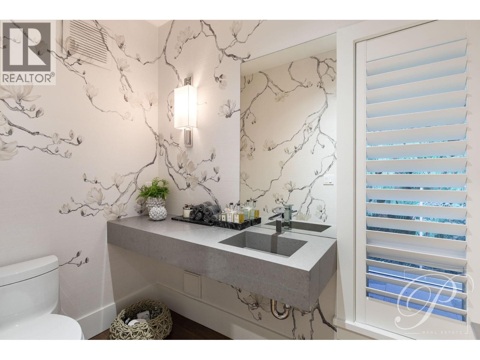 2336 Folkestone Way, West Vancouver, British Columbia  V7S 3C8 - Photo 19 - R3069812