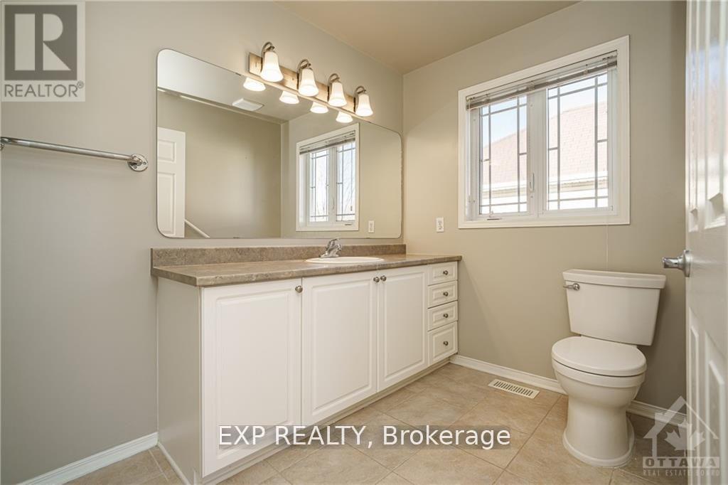112 Grovemont Drive, Ottawa, Ontario  K2G 6Z4 - Photo 9 - X12759674