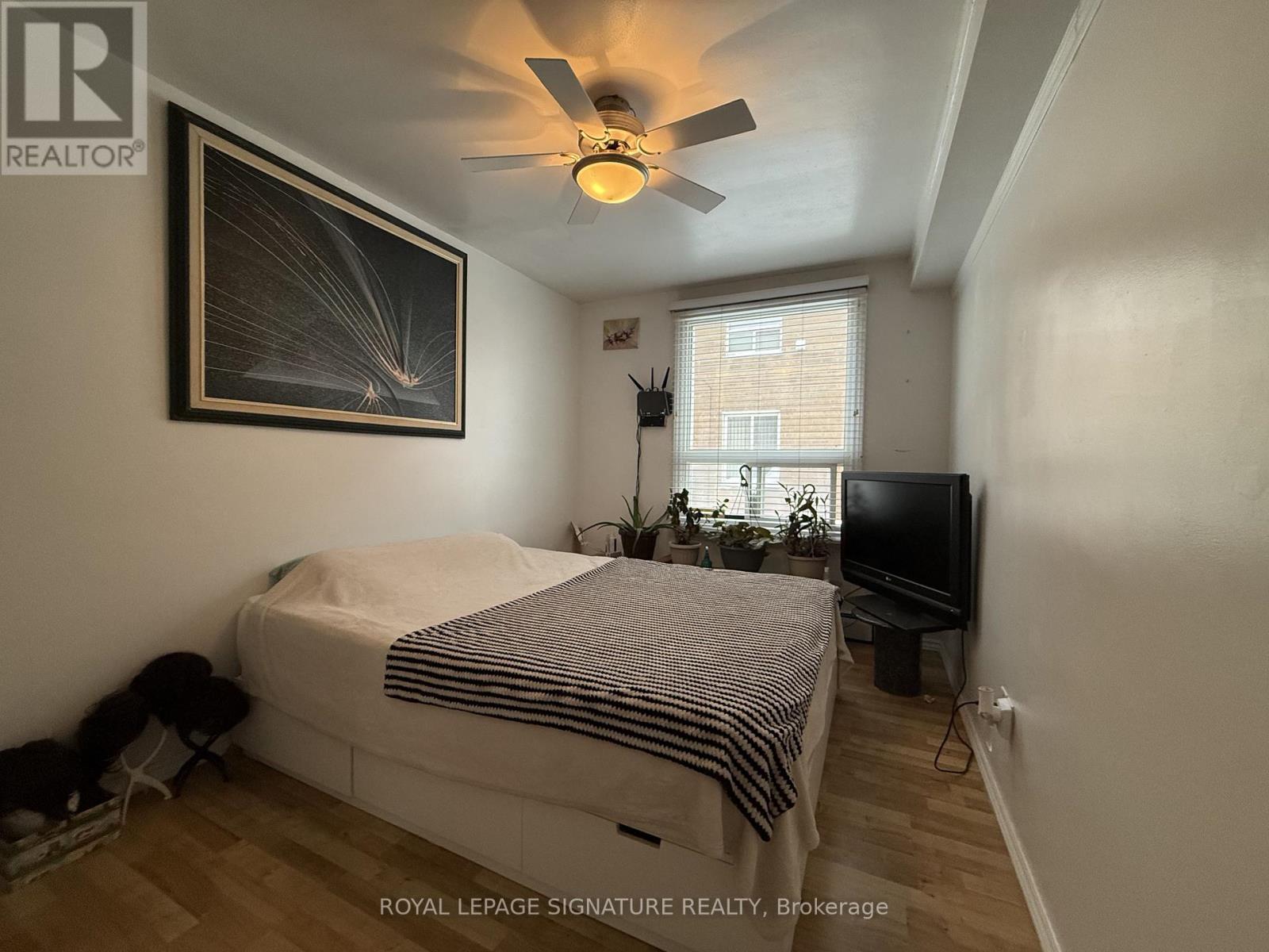 1195 Lakeshore Road E, Mississauga, Ontario  L5E 1G1 - Photo 9 - W12745010