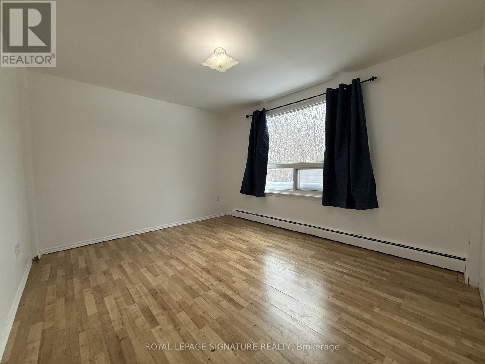 1195 Lakeshore Road E, Mississauga, Ontario  L5E 1G1 - Photo 24 - W12745010