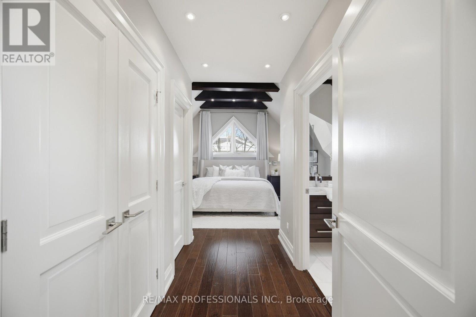 12 Walford Road, Toronto, Ontario  M8X 2P1 - Photo 24 - W12759510