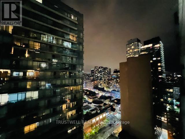 2601 - 38 Grenville Street, Toronto, Ontario  M4Y 1A5 - Photo 16 - C12759662
