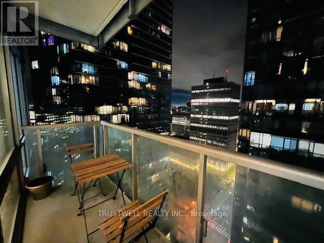 2601 - 38 Grenville Street, Toronto, Ontario  M4Y 1A5 - Photo 17 - C12759662