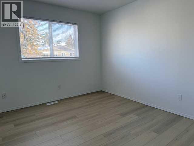 B, 5915 52 Avenue, Red Deer, Alberta  T4N 4K7 - Photo 4 - A2275966