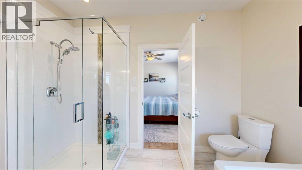 4020 Monarch Way, Stettler, Alberta  T4K 1M4 - Photo 16 - A2283492