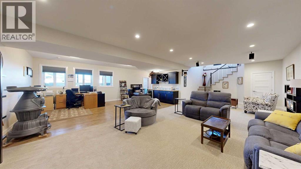 4020 Monarch Way, Stettler, Alberta  T4K 1M4 - Photo 29 - A2283492