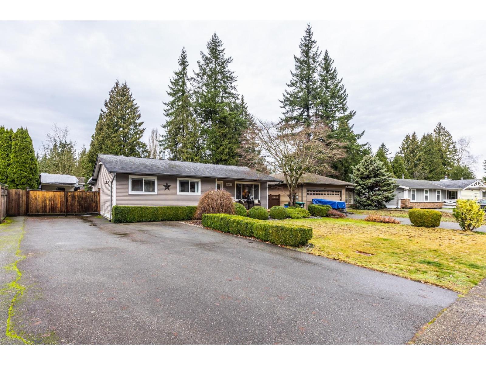 4487 202 Street, Langley, British Columbia  V3A 6M6 - Photo 3 - R3086412