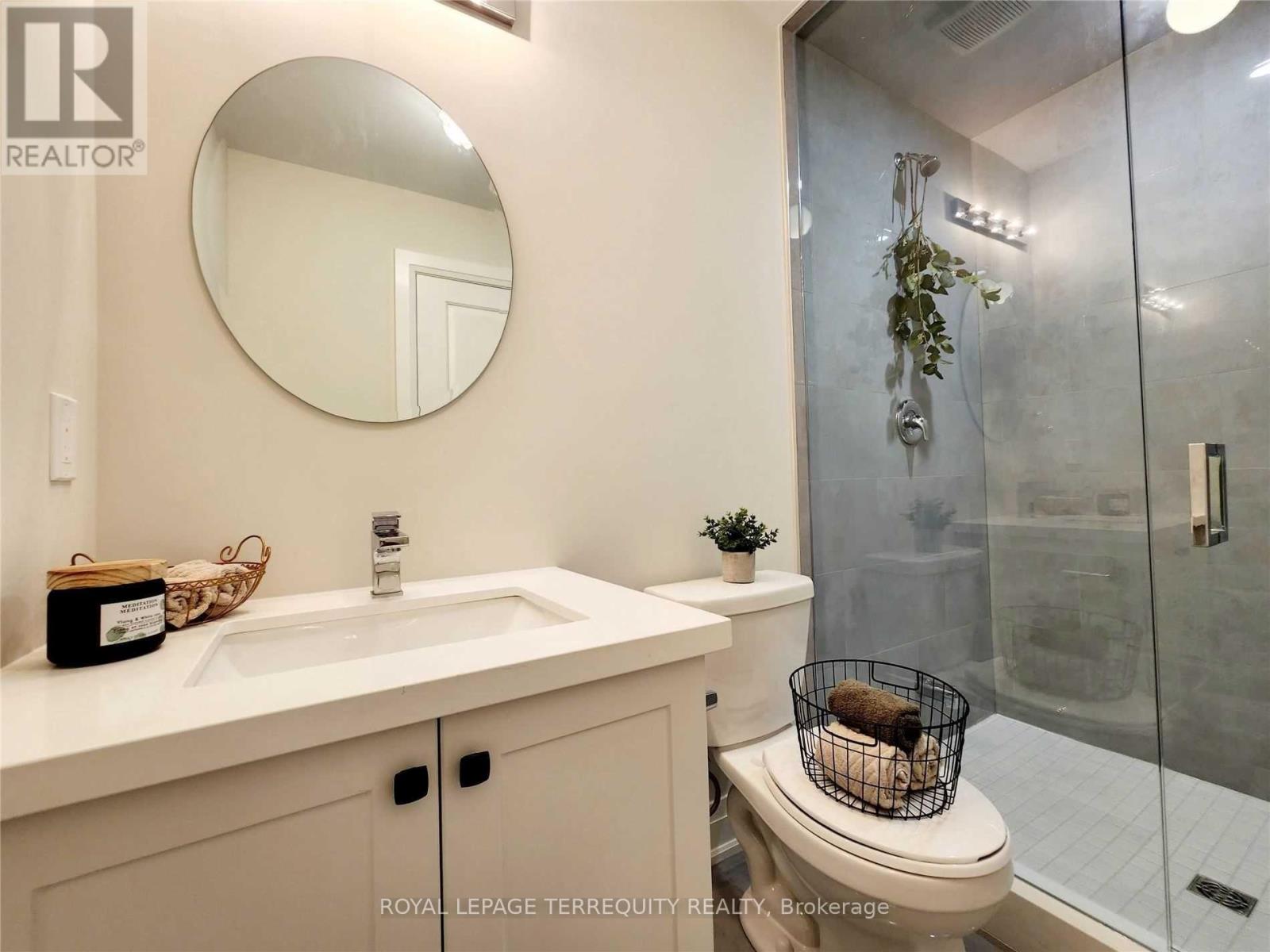 1832 Stallion Chase, Pickering, Ontario  L1V 0E7 - Photo 27 - E12759712