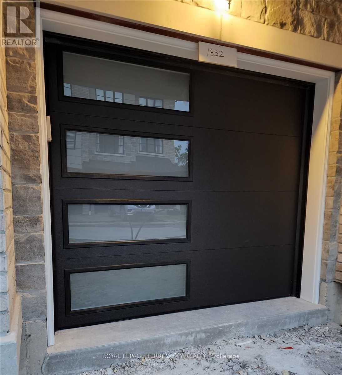 1832 Stallion Chase, Pickering, Ontario  L1V 0E7 - Photo 36 - E12759712