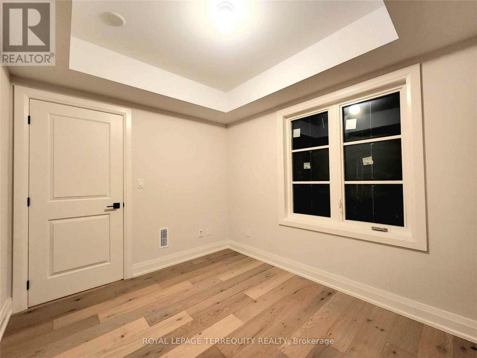 1832 Stallion Chase, Pickering, Ontario  L1V 0E7 - Photo 5 - E12759712