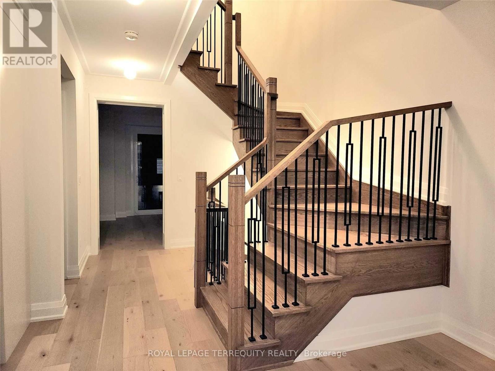 1832 Stallion Chase, Pickering, Ontario  L1V 0E7 - Photo 9 - E12759712