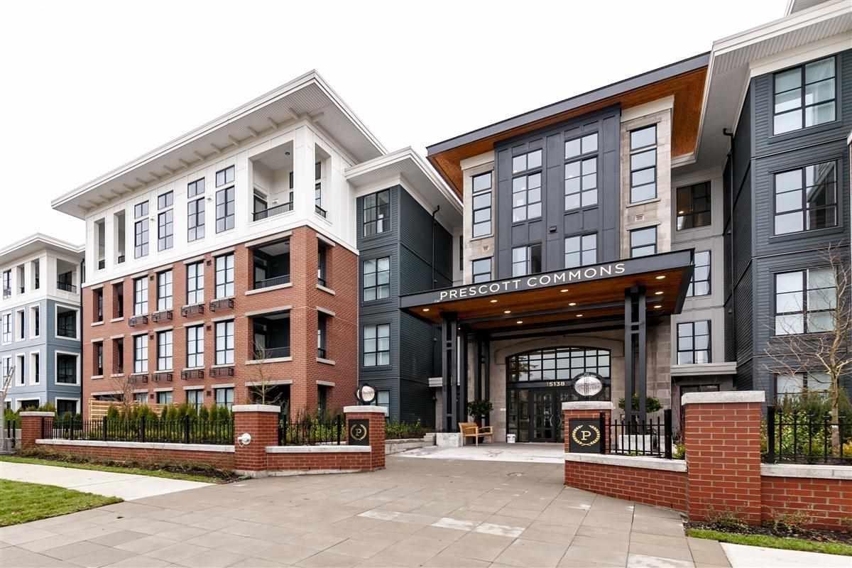 418 15138 34 Avenue, Surrey, British Columbia  V3S 0L3 - Photo 1 - R3086676