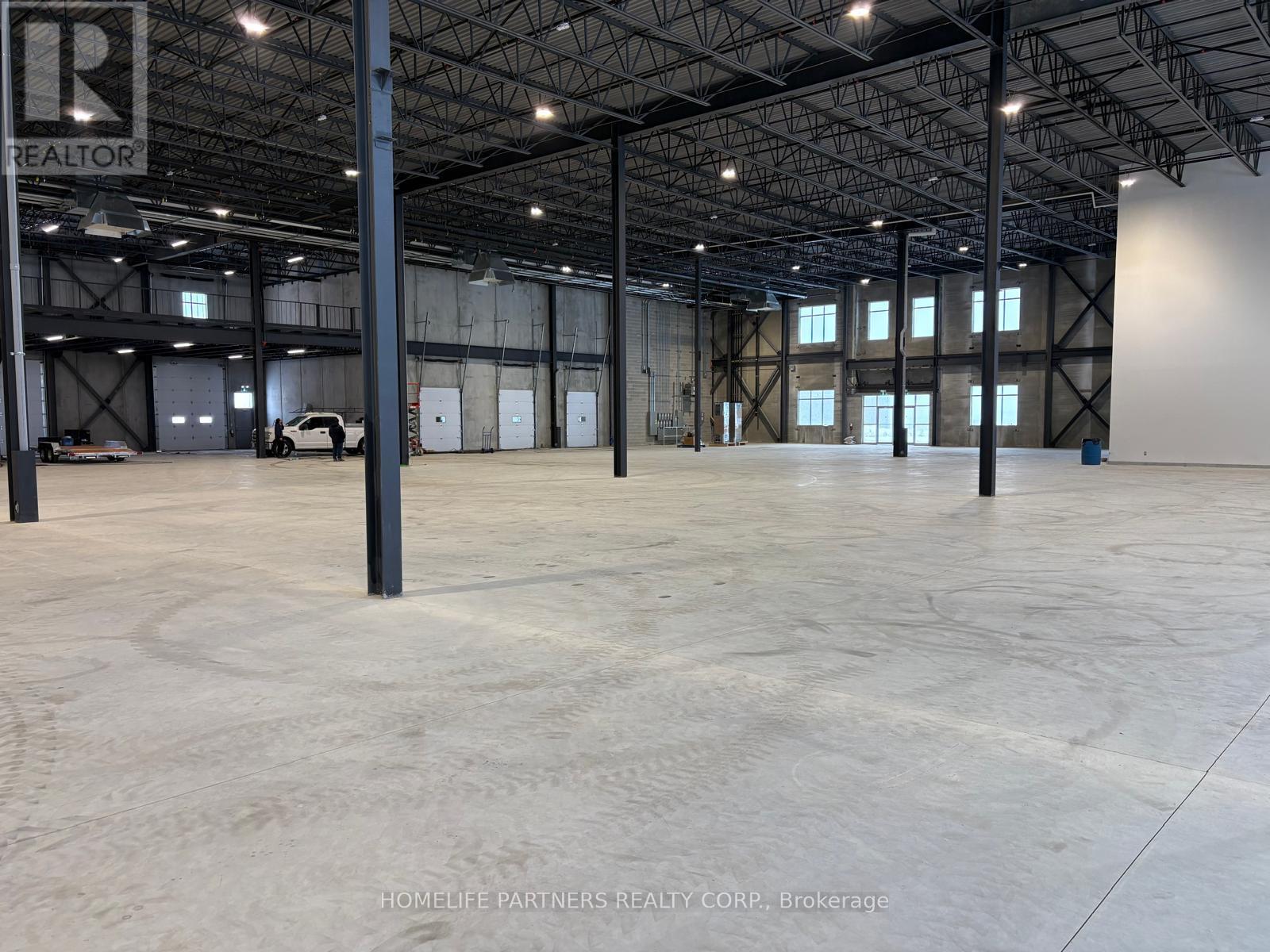 1 - 420 Addison Hall Circle, Aurora, Ontario  L4G 3H9 - Photo 10 - N12759656