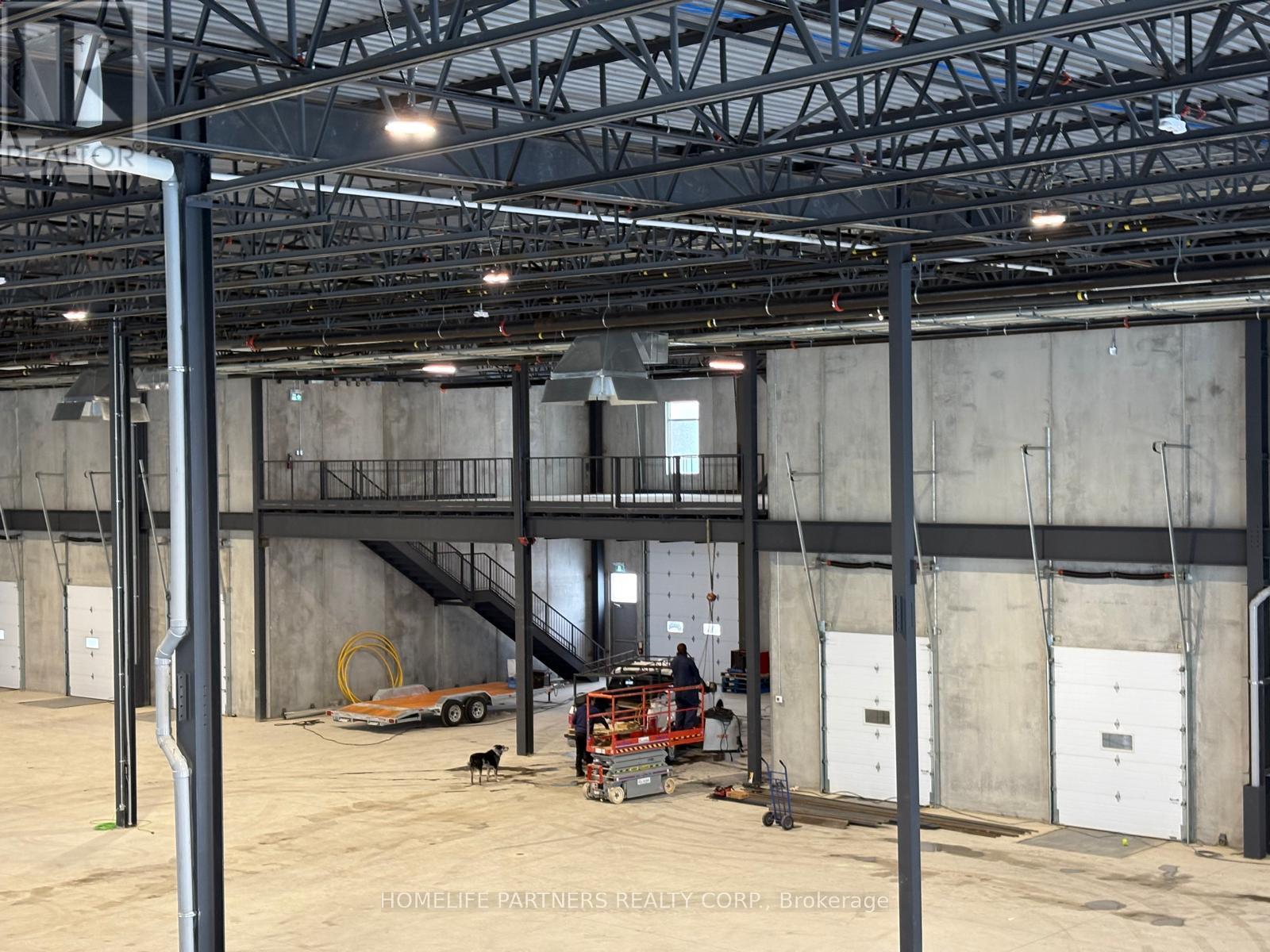 1 - 420 Addison Hall Circle, Aurora, Ontario  L4G 3H9 - Photo 27 - N12759656