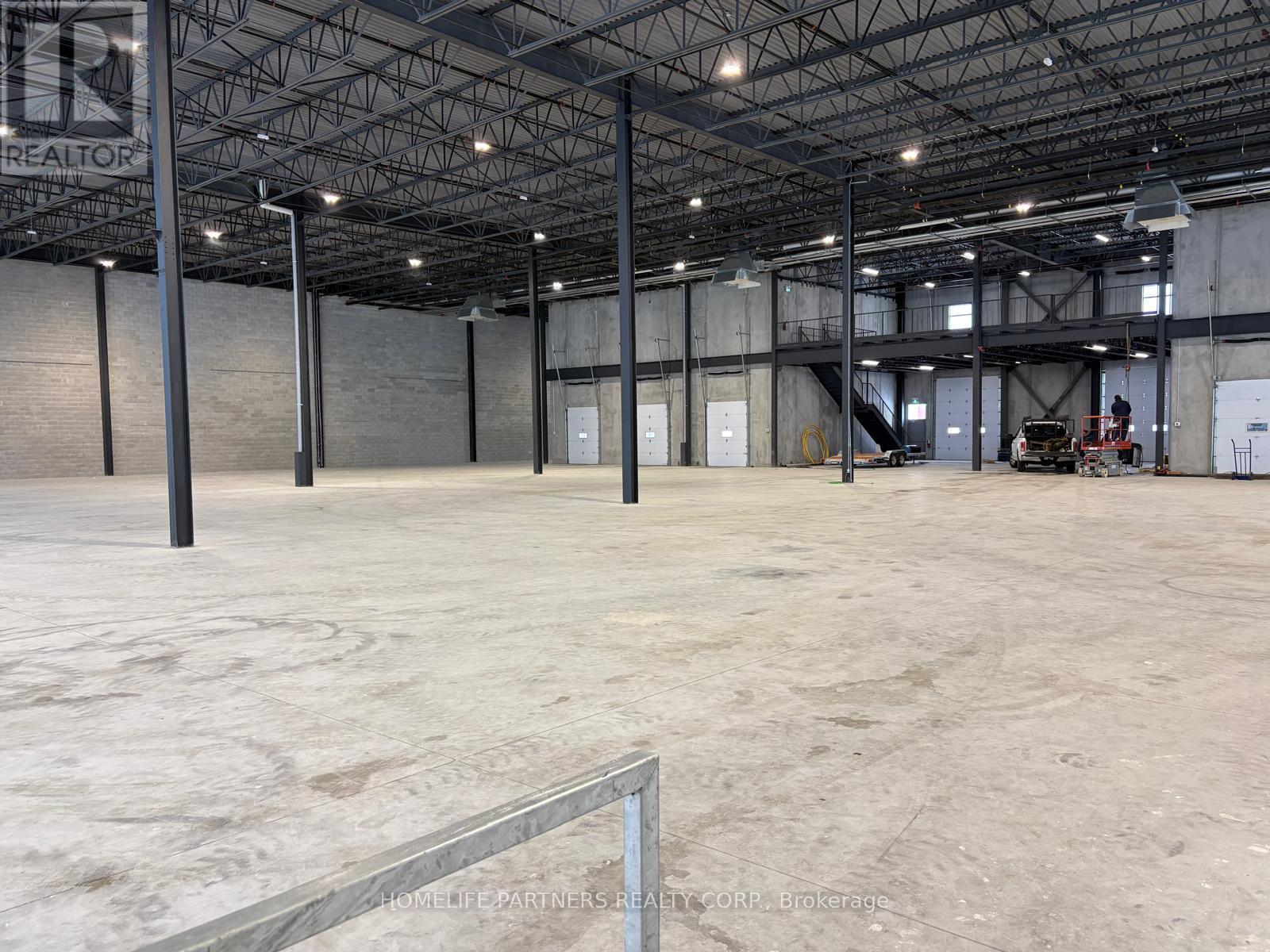 1 - 420 Addison Hall Circle, Aurora, Ontario  L4G 3H9 - Photo 29 - N12759656