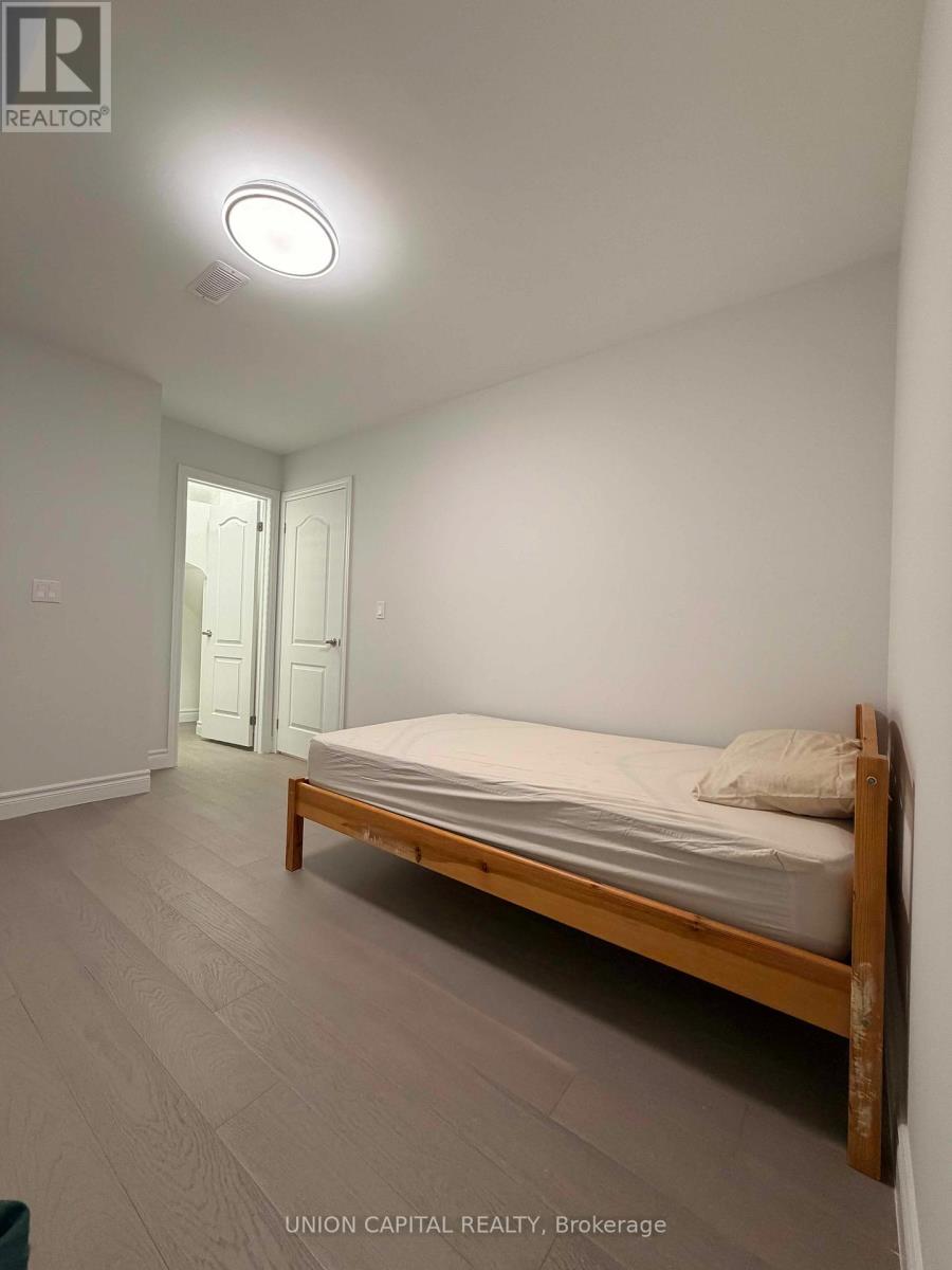 1 Waterleaf Road, Markham, Ontario  L6B 0Z3 - Photo 2 - N12759666