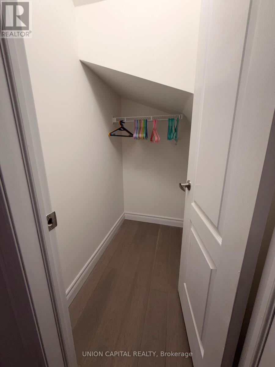 1 Waterleaf Road, Markham, Ontario  L6B 0Z3 - Photo 4 - N12759666