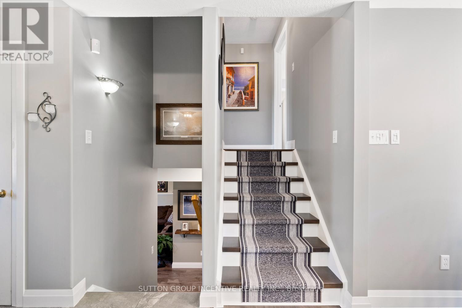 1277 Sunnidale Road, Springwater, Ontario  L4M 4S4 - Photo 10 - S12759654