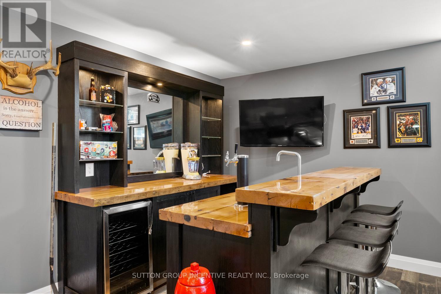 1277 Sunnidale Road, Springwater, Ontario  L4M 4S4 - Photo 33 - S12759654