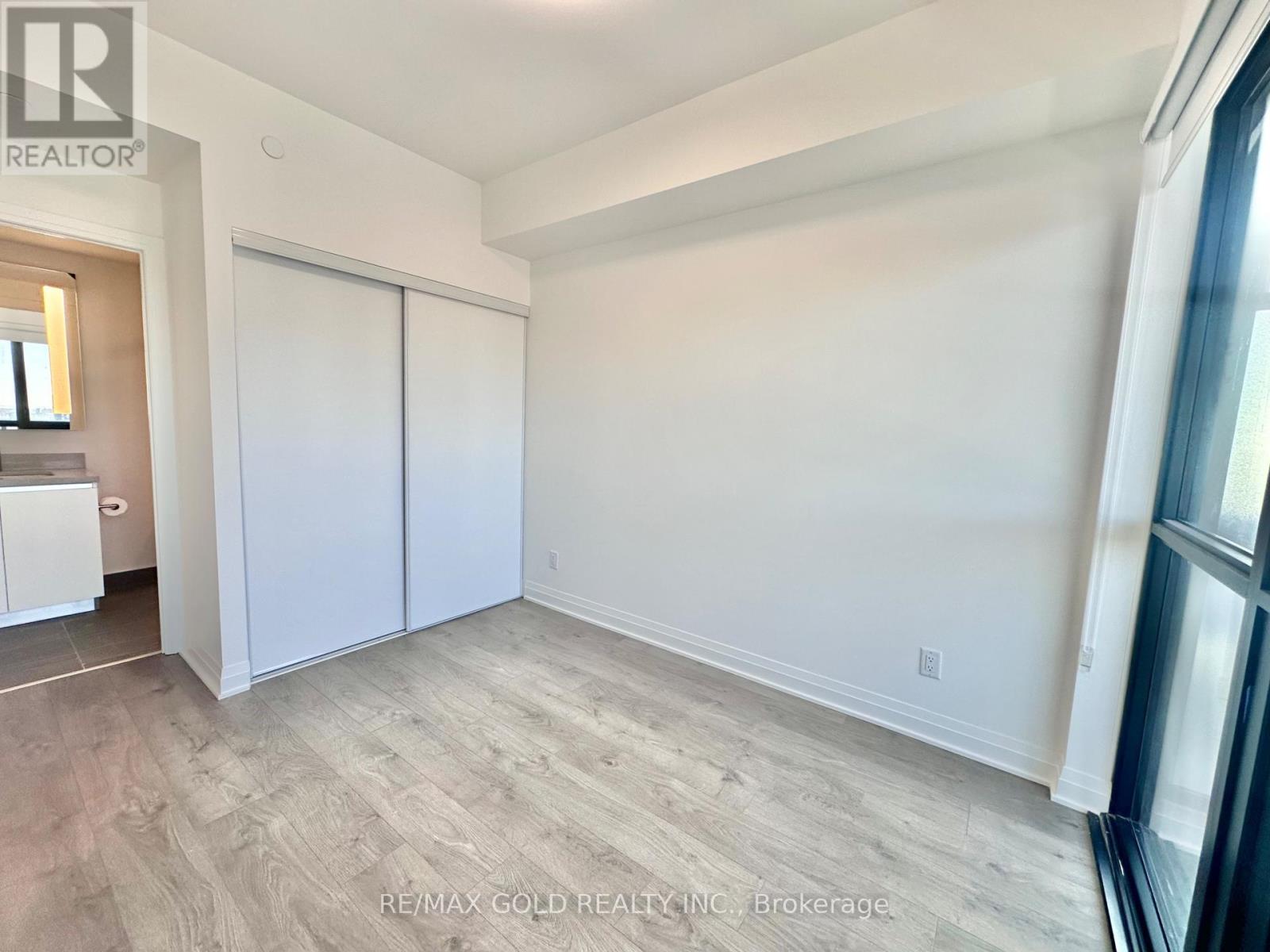 2005 - 4015 The Exchange, Mississauga, Ontario  L5B 0N9 - Photo 13 - W12759698