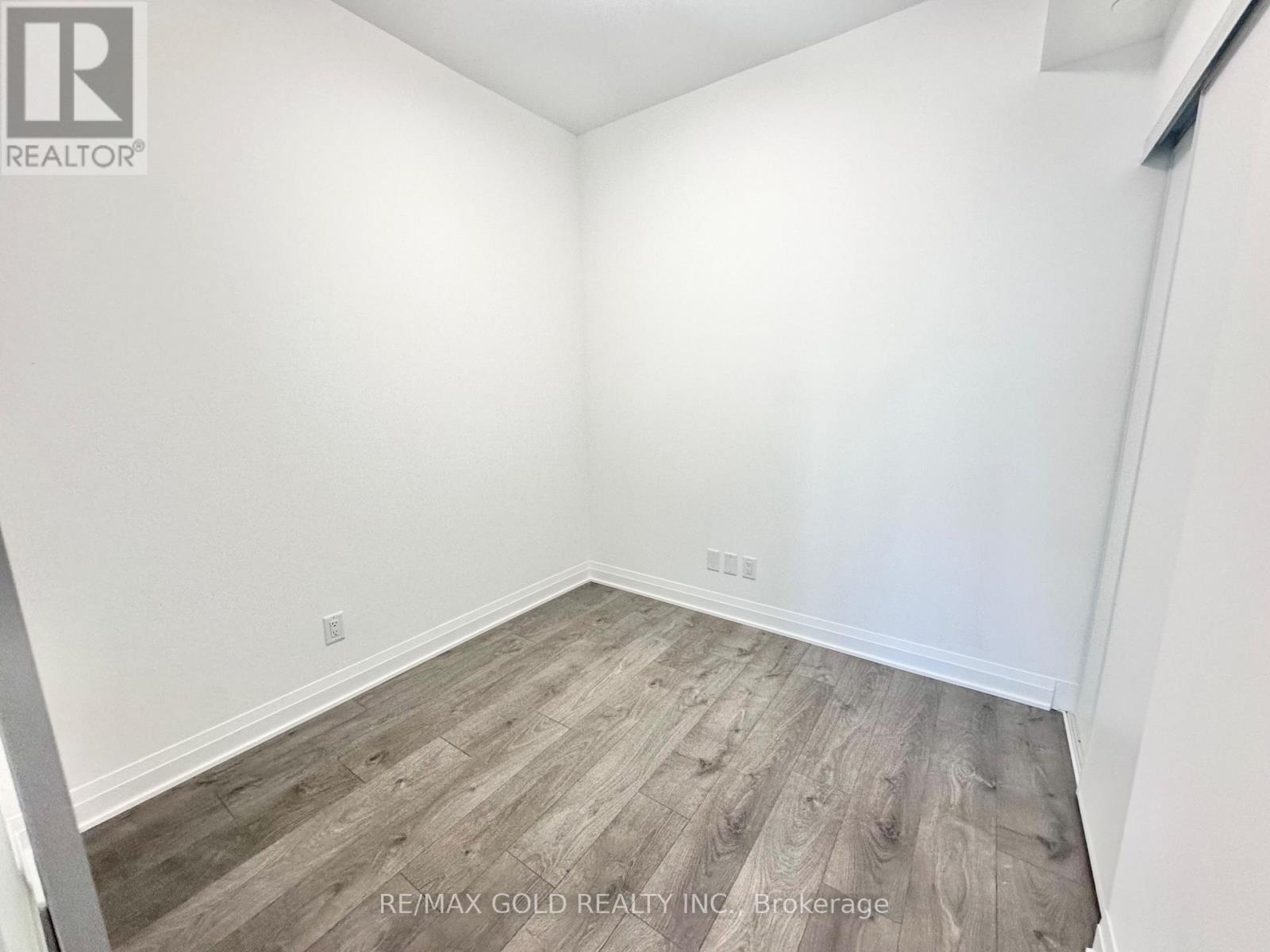 2005 - 4015 The Exchange, Mississauga, Ontario  L5B 0N9 - Photo 15 - W12759698