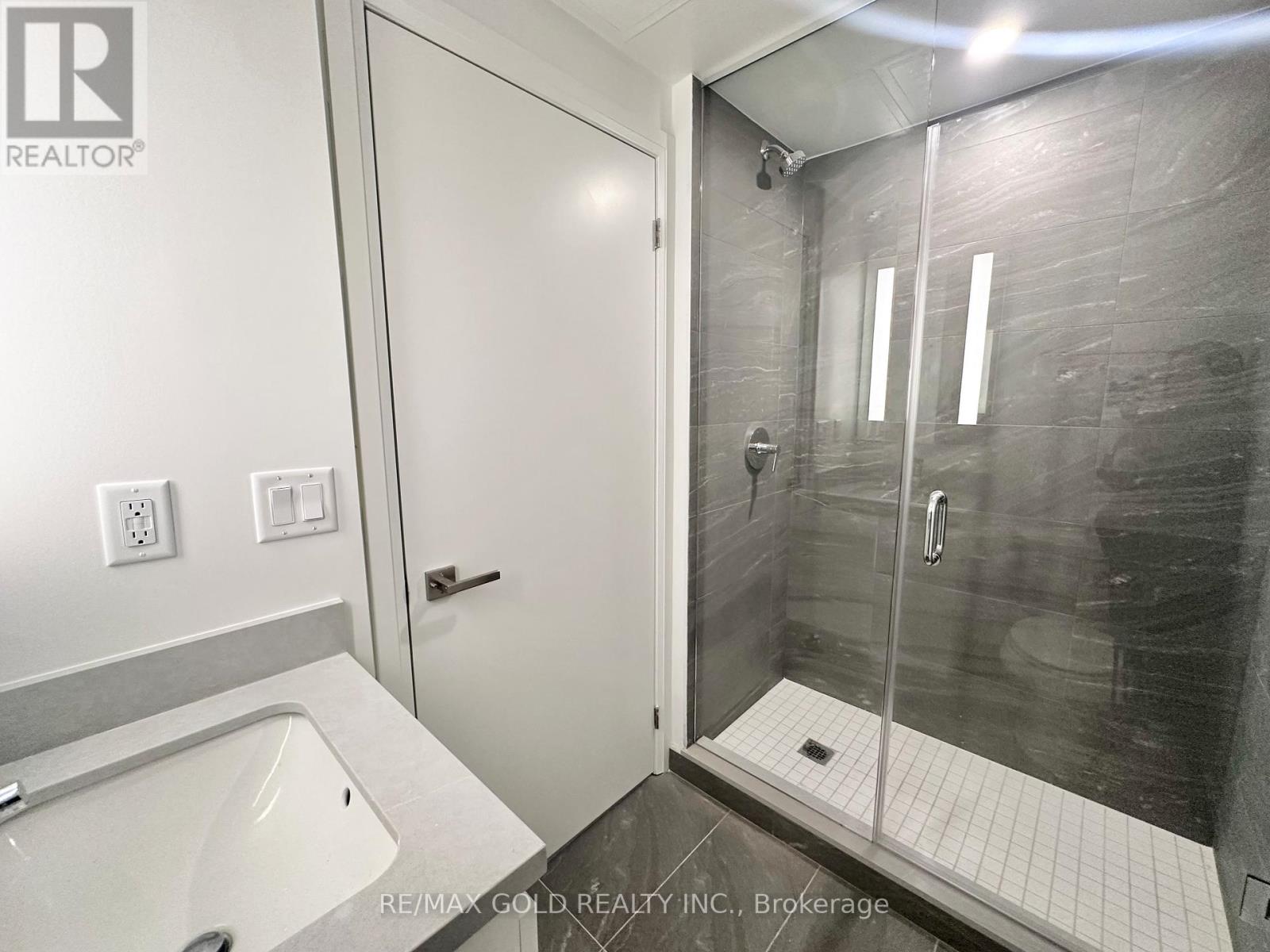 2005 - 4015 The Exchange, Mississauga, Ontario  L5B 0N9 - Photo 16 - W12759698