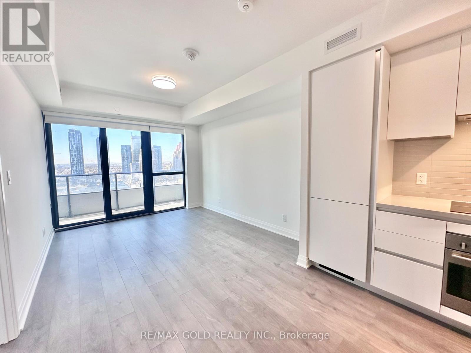 2005 - 4015 The Exchange, Mississauga, Ontario  L5B 0N9 - Photo 7 - W12759698