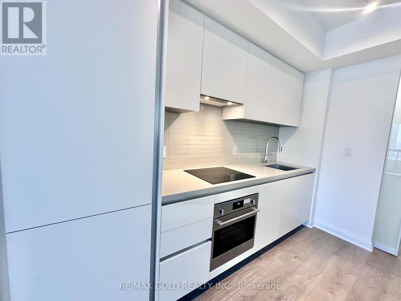 2005 - 4015 The Exchange, Mississauga, Ontario  L5B 0N9 - Photo 9 - W12759698