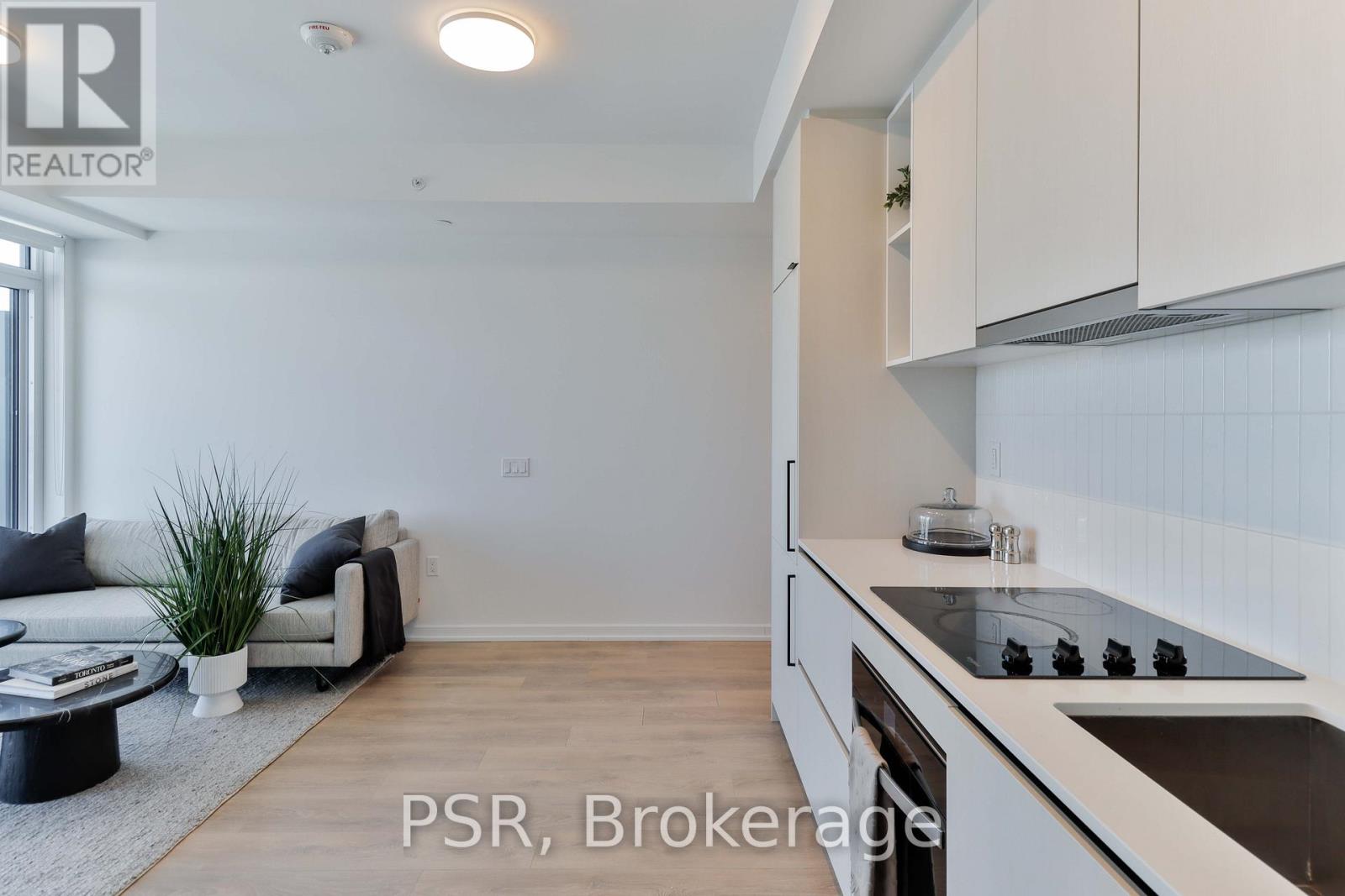 1905 - 1285 Dupont Street N, Toronto, Ontario  M6H 0E3 - Photo 10 - W12759708