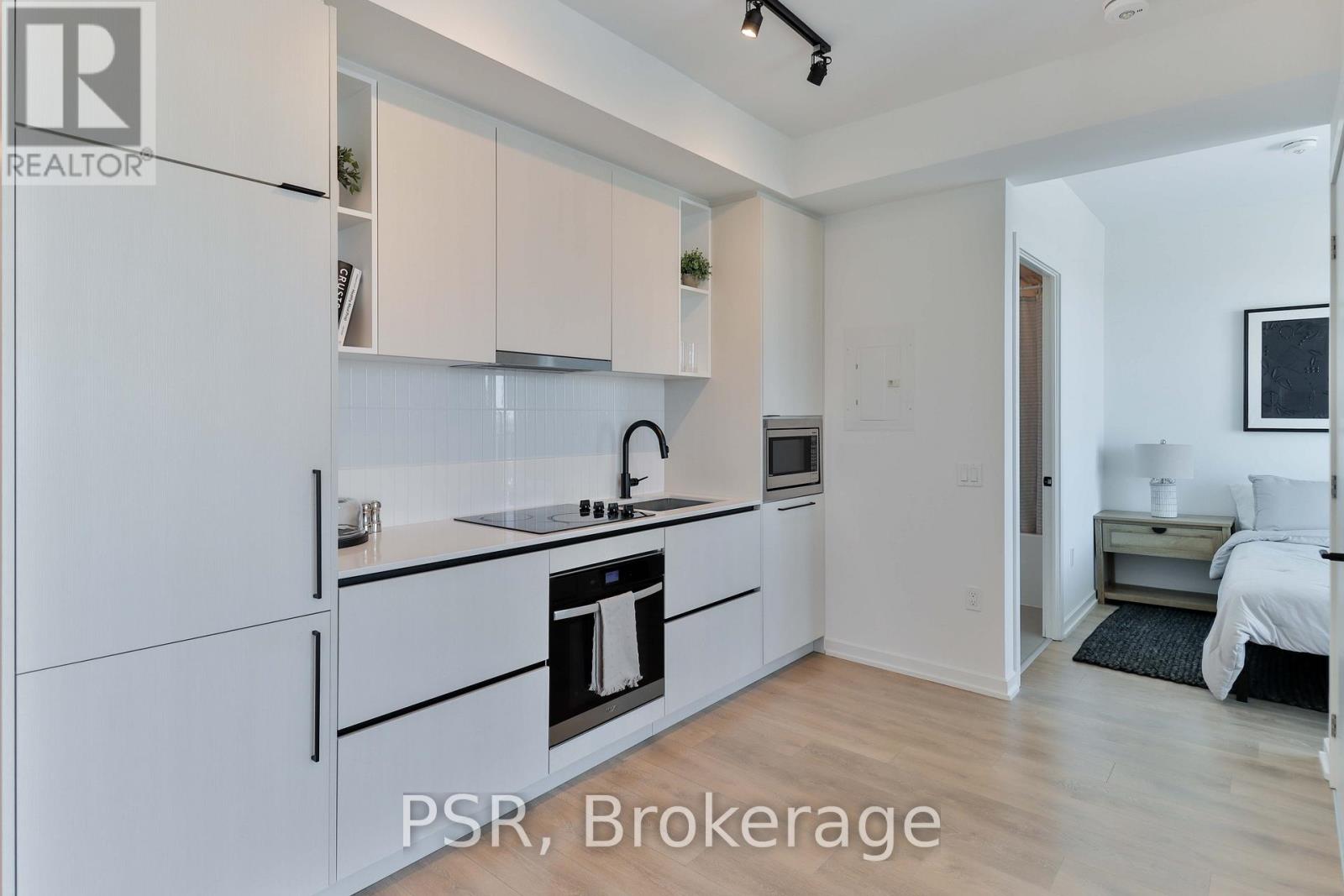 1905 - 1285 Dupont Street N, Toronto, Ontario  M6H 0E3 - Photo 11 - W12759708