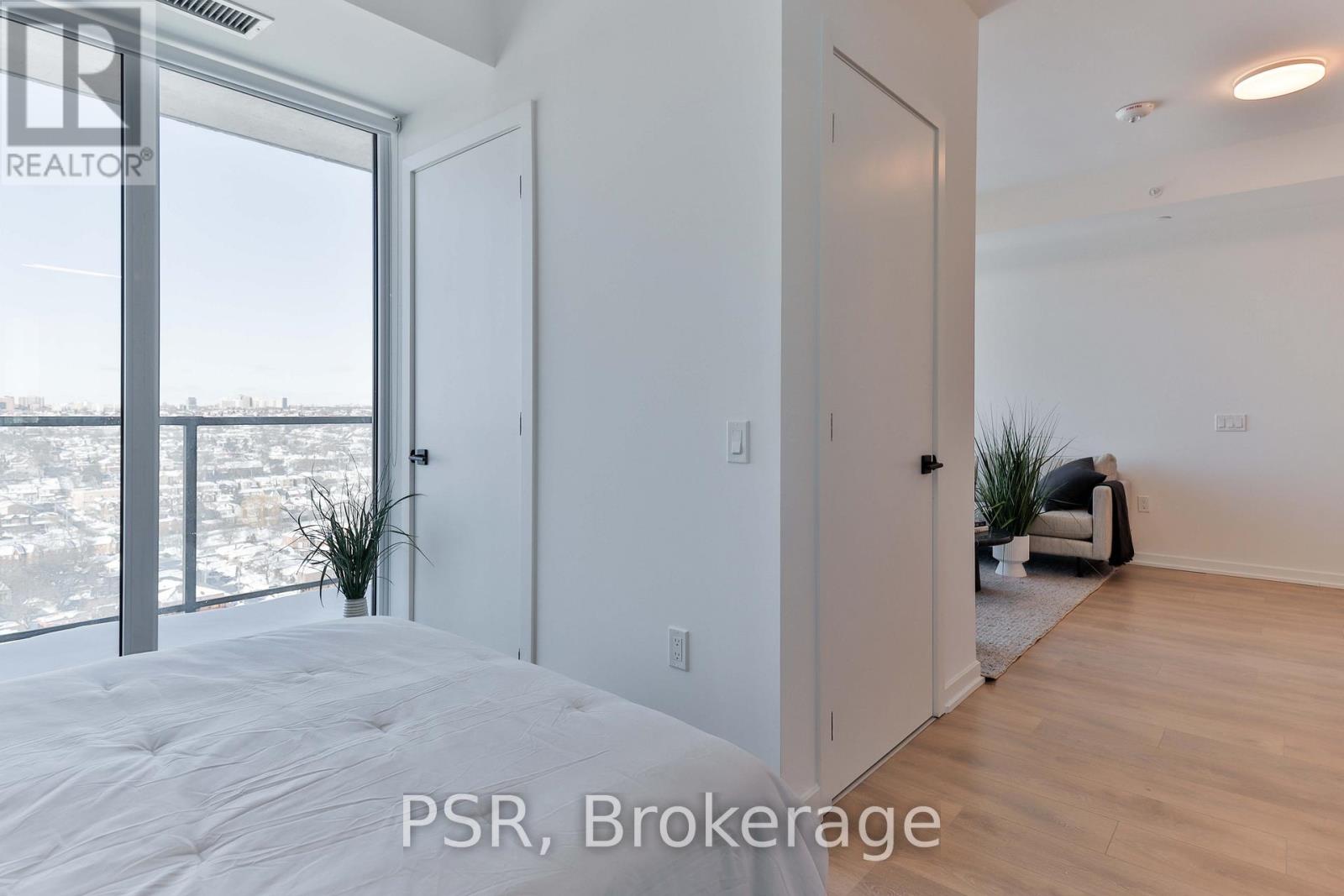 1905 - 1285 Dupont Street N, Toronto, Ontario  M6H 0E3 - Photo 19 - W12759708