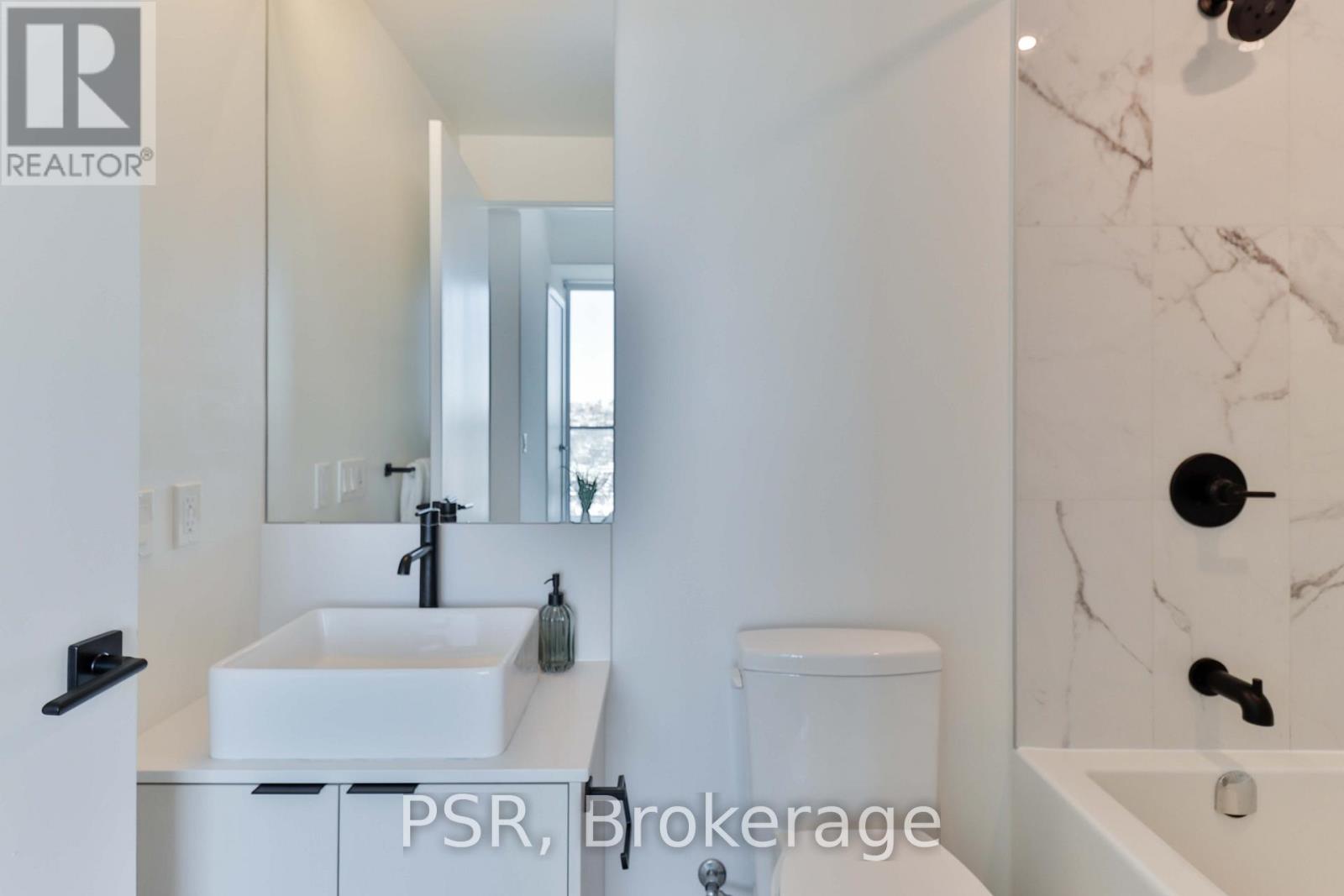 1905 - 1285 Dupont Street N, Toronto, Ontario  M6H 0E3 - Photo 20 - W12759708