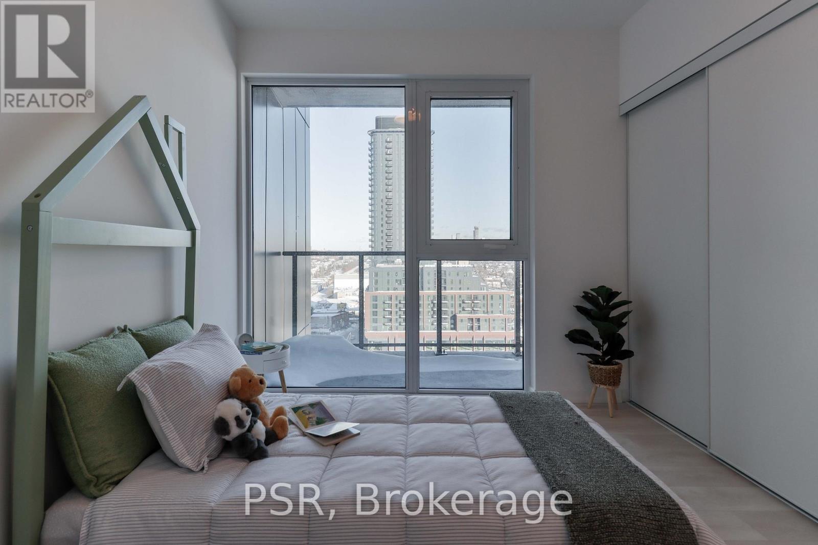 2402 - 1285 Dupont Street N, Toronto, Ontario  M6H 0E3 - Photo 8 - W12759716