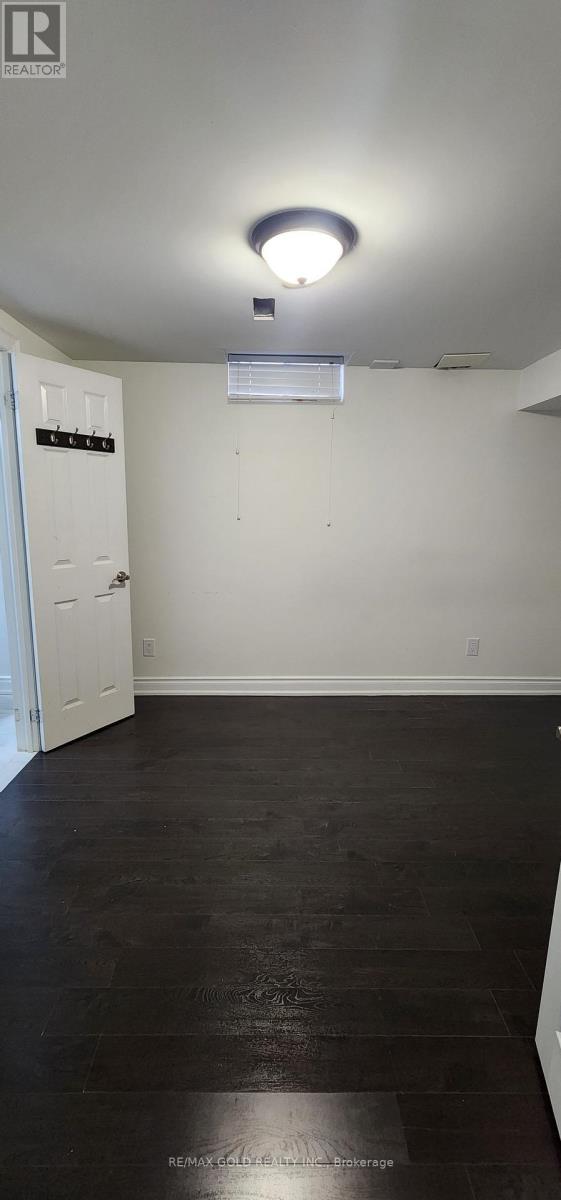 7220 Para Place, Mississauga, Ontario  L5W 1K4 - Photo 12 - W12759722