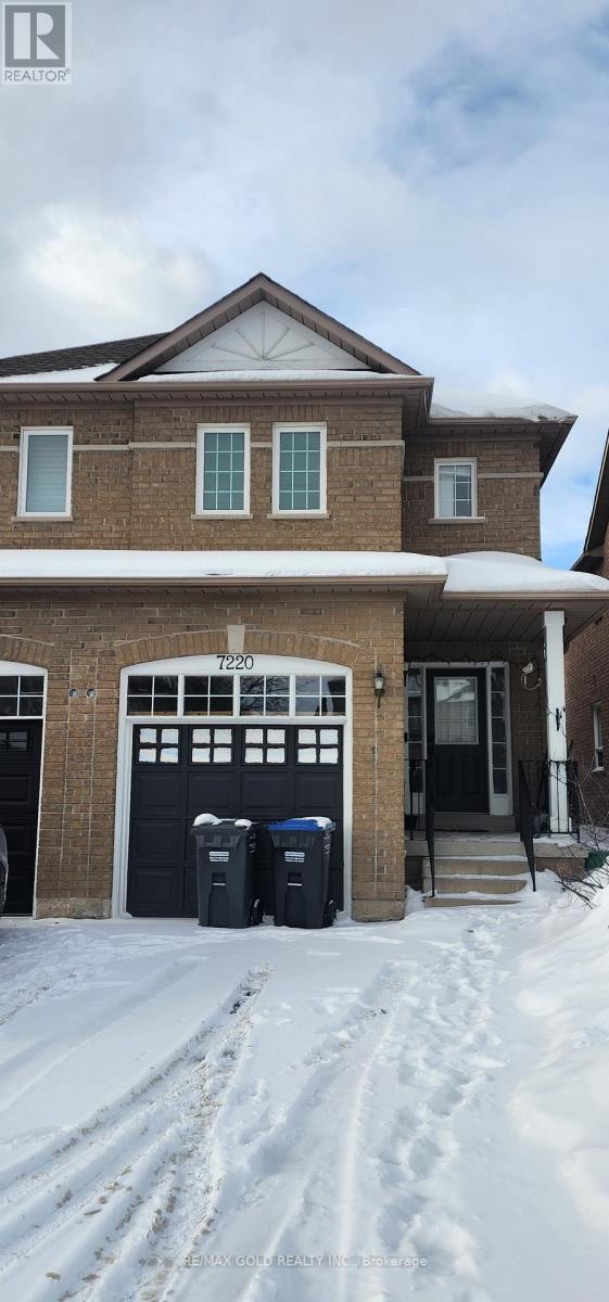 7220 Para Place, Mississauga, Ontario  L5W 1K4 - Photo 2 - W12759722