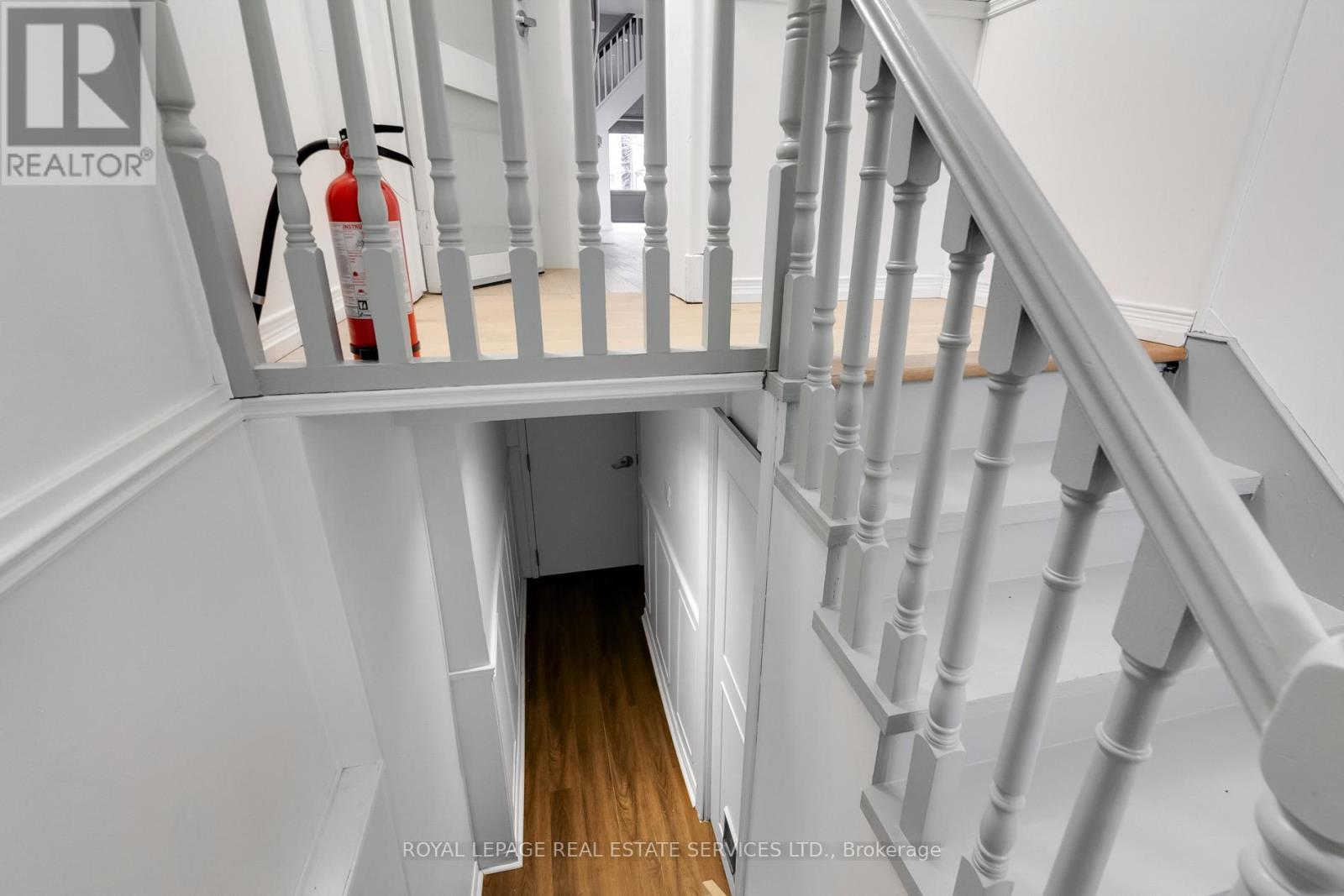 954 Shaw Street, Toronto, Ontario  M6G 3M6 - Photo 26 - W12759730