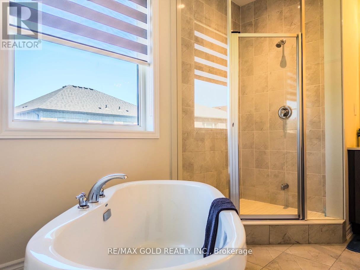 119 Petch Avenue, Caledon, Ontario  L7C 1Z9 - Photo 17 - W12759732