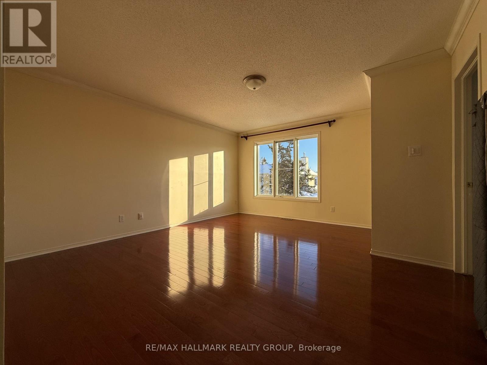 2 Kentsdale Drive, Ottawa, Ontario  K2G 6K2 - Photo 16 - X12604338