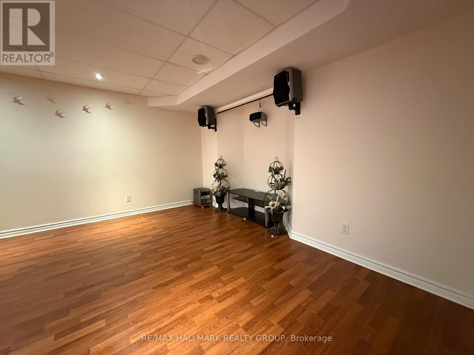 2 Kentsdale Drive, Ottawa, Ontario  K2G 6K2 - Photo 29 - X12604338