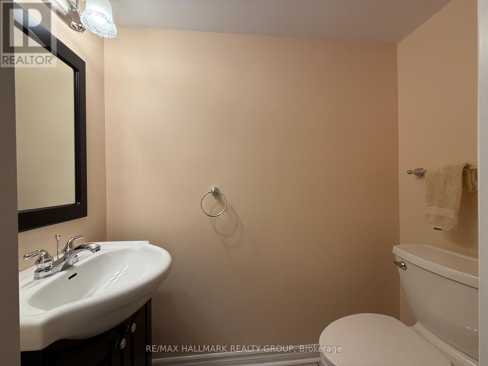 2 Kentsdale Drive, Ottawa, Ontario  K2G 6K2 - Photo 34 - X12604338